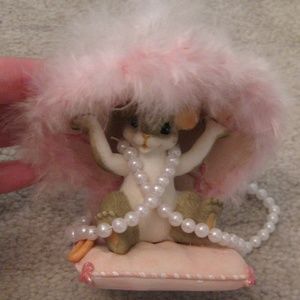 Charming Tails Figurine "Hat's Off To A Cure"